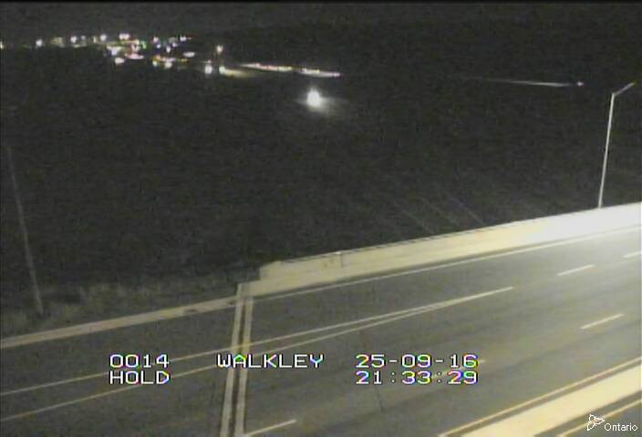 Traffic camera image at 2025-09-17 01:35:50