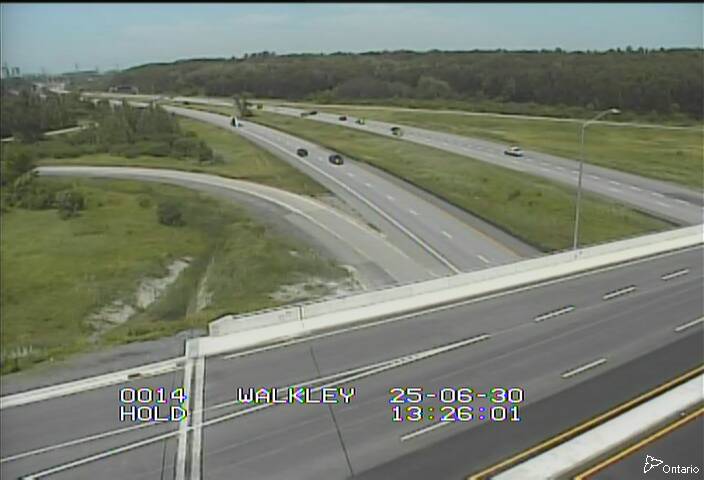 Traffic camera image at 2025-06-30 17:31:14