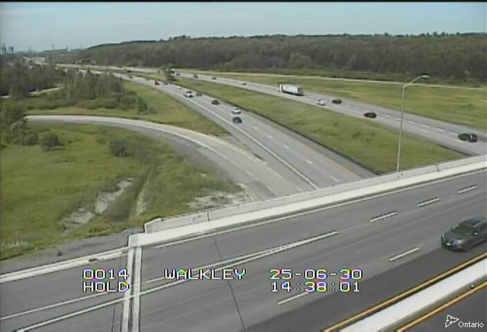 Traffic camera image at 2025-06-30 18:41:09