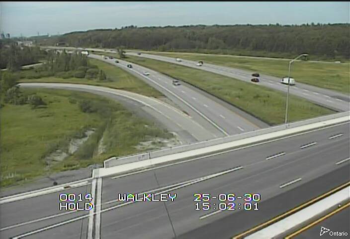 Traffic camera image at 2025-06-30 19:06:08