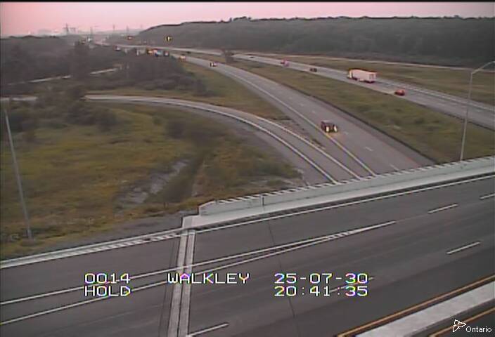 Traffic camera image at 2025-07-31 00:46:03