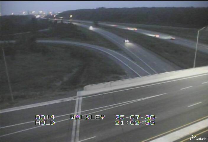 Traffic camera image at 2025-07-31 01:06:07
