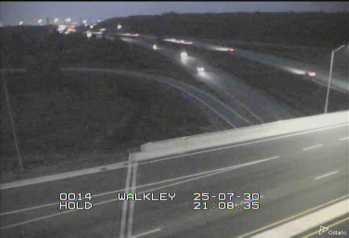 Traffic camera image at 2025-07-31 01:11:00