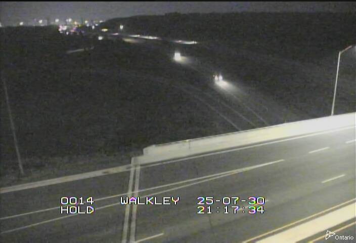 Traffic camera image at 2025-07-31 01:20:56