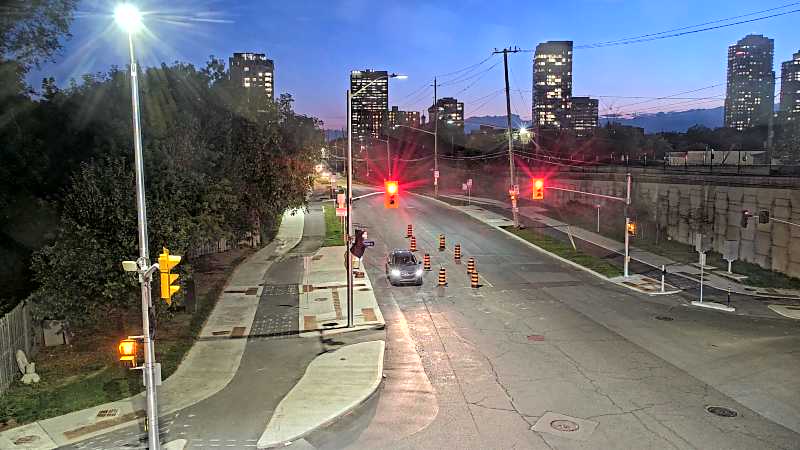 Traffic camera image at 2025-08-25 00:35:56