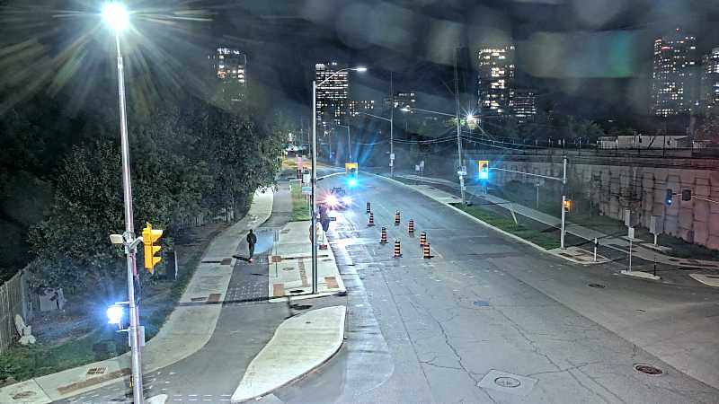Traffic camera image at 2025-08-25 02:05:54