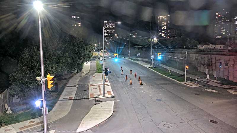 Traffic camera image at 2025-08-25 03:26:03
