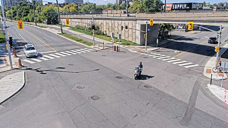Traffic camera image at 2025-09-14 17:40:57