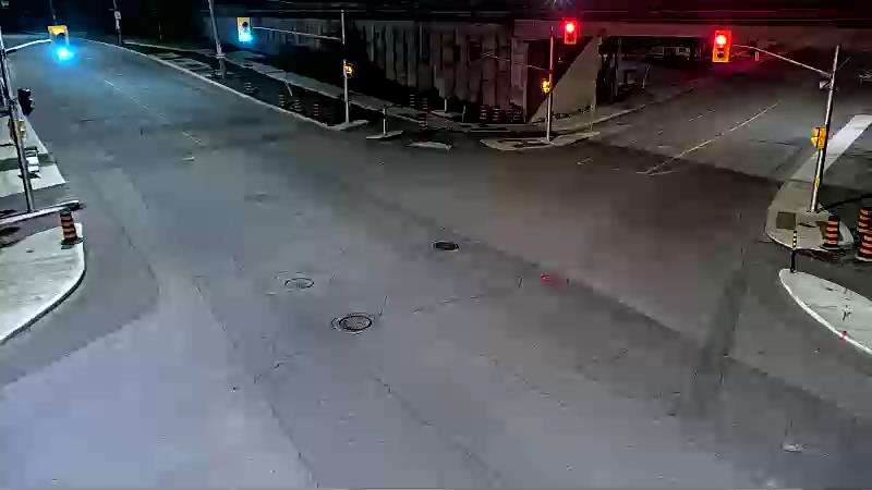 Traffic camera image at 2025-05-09 06:00:44
