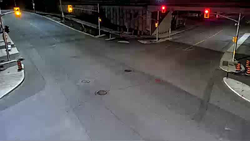 Traffic camera image at 2025-05-09 06:40:42