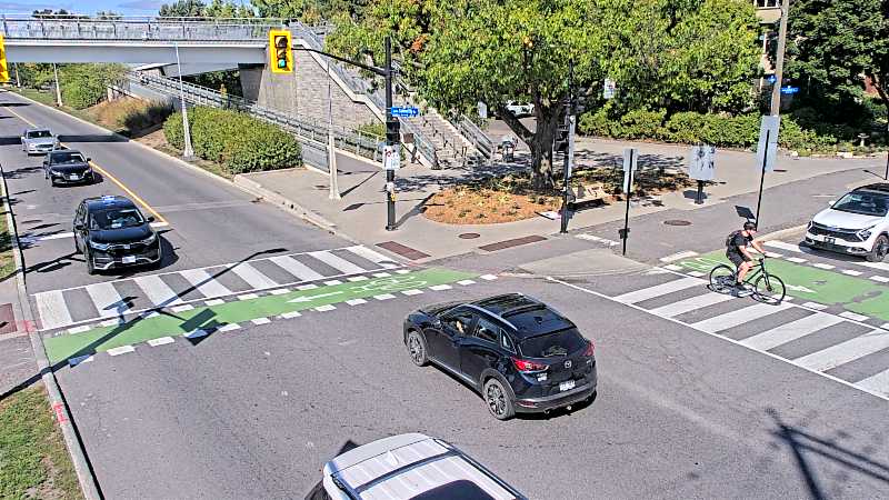Traffic camera image at 2025-09-14 18:26:07