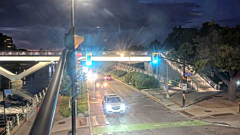 Traffic camera image at 2025-07-06 01:45:57