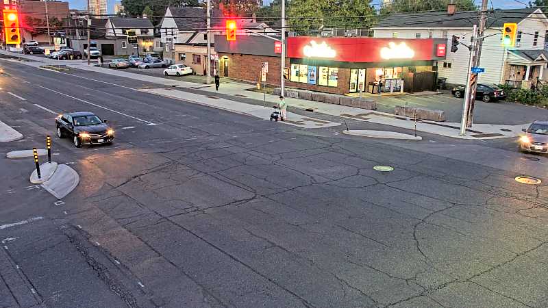 Traffic camera image at 2025-08-25 00:10:59