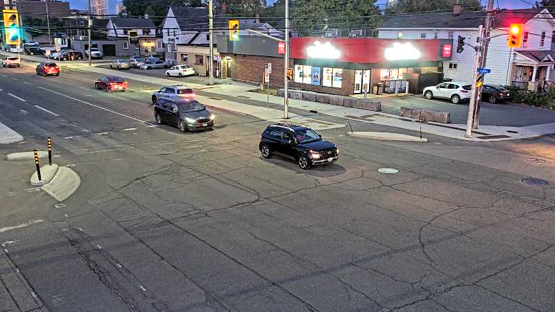 Traffic camera image at 2025-08-25 00:16:02