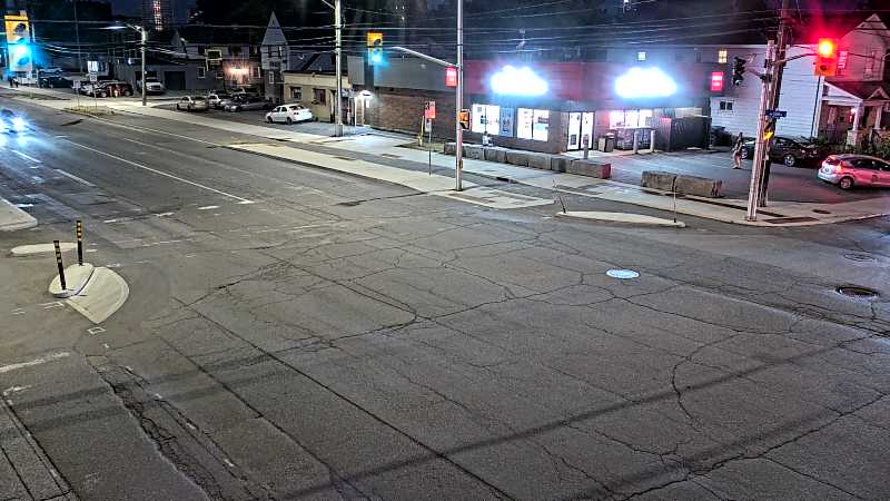 Traffic camera image at 2025-08-25 00:35:56