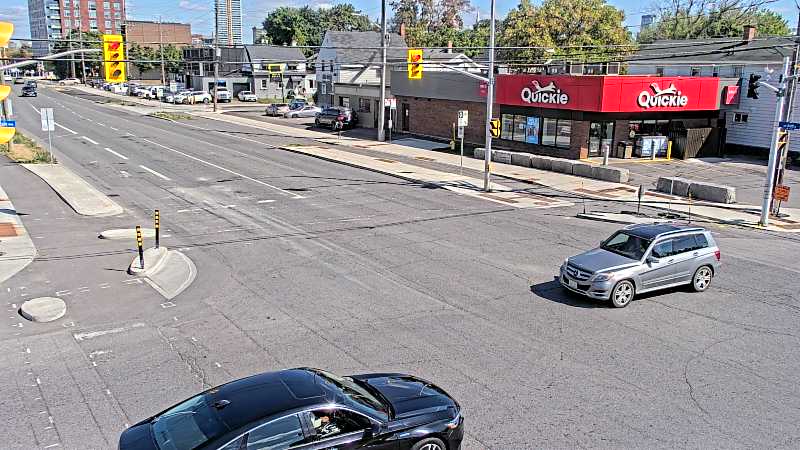Traffic camera image at 2025-09-14 18:11:04