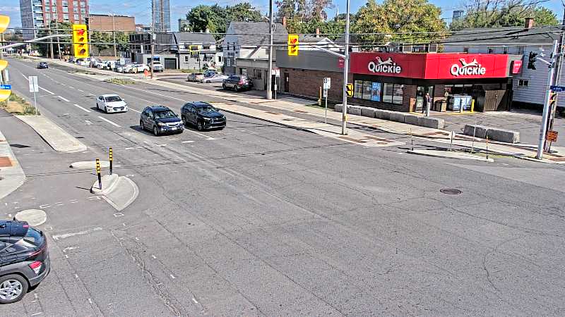 Traffic camera image at 2025-09-14 18:46:05