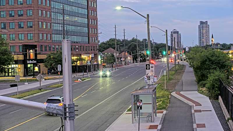 Traffic camera image at 2025-07-01 01:06:08