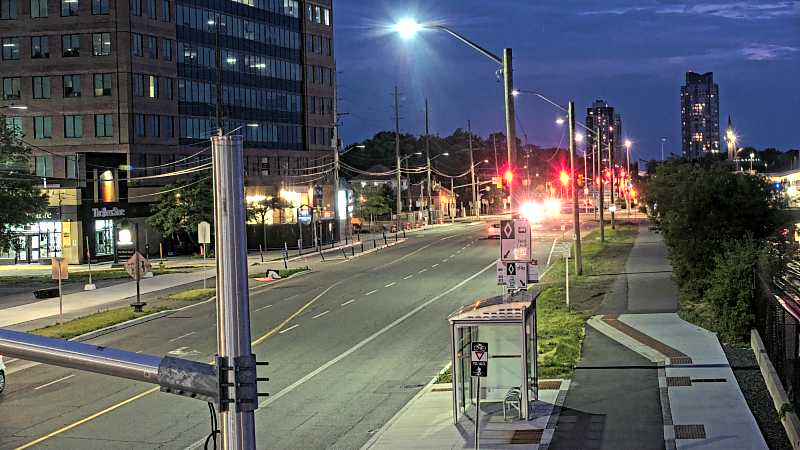 Traffic camera image at 2025-07-01 01:31:01