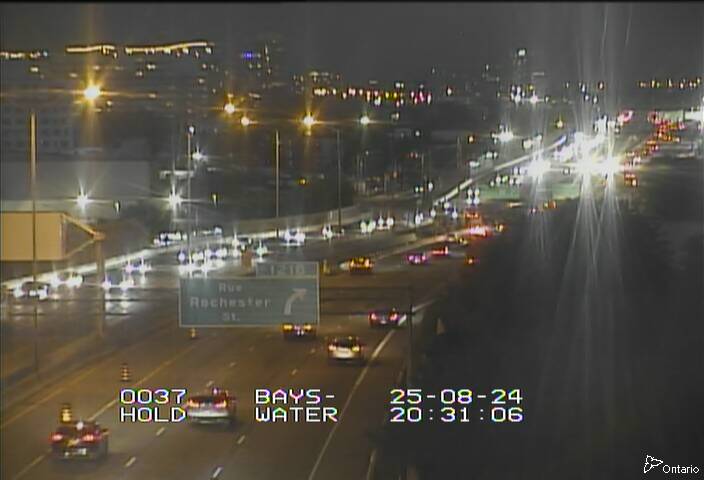 Traffic camera image at 2025-08-25 00:31:00