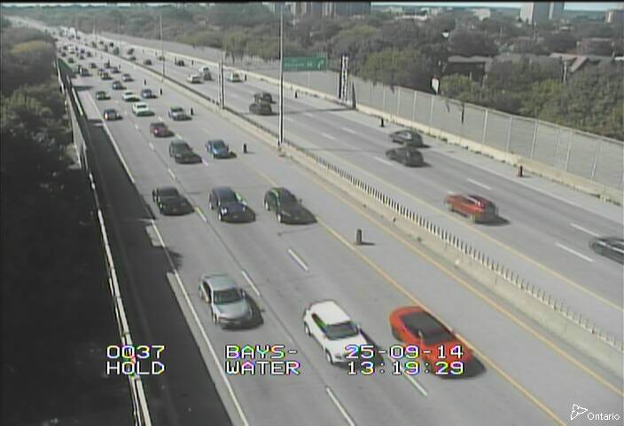 Traffic camera image at 2025-09-14 17:21:02