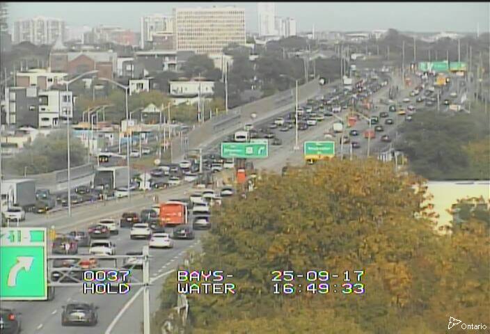 Traffic camera image at 2025-09-17 20:51:04