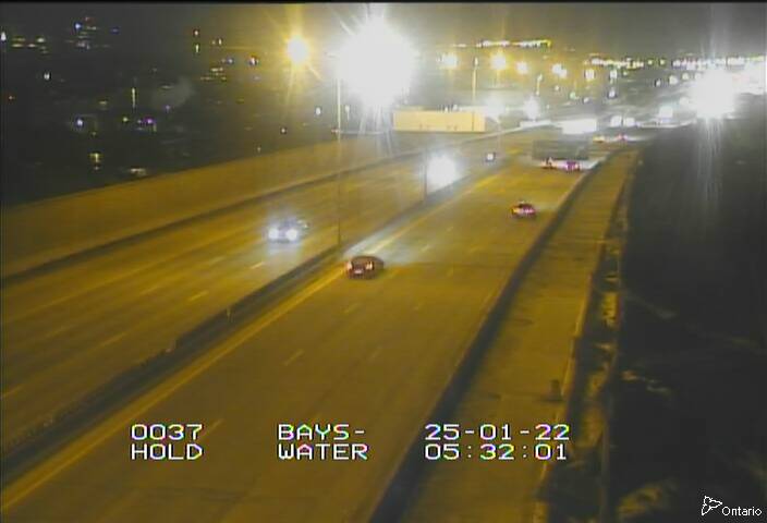 Traffic camera image at 2025-01-22 10:35:47