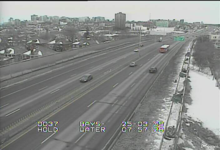 Traffic camera image at 2025-03-09 13:00:49