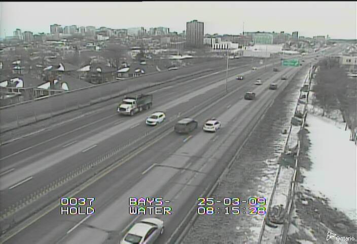 Traffic camera image at 2025-03-09 13:20:50