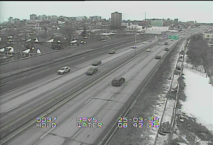 Traffic camera image at 2025-03-09 13:46:05