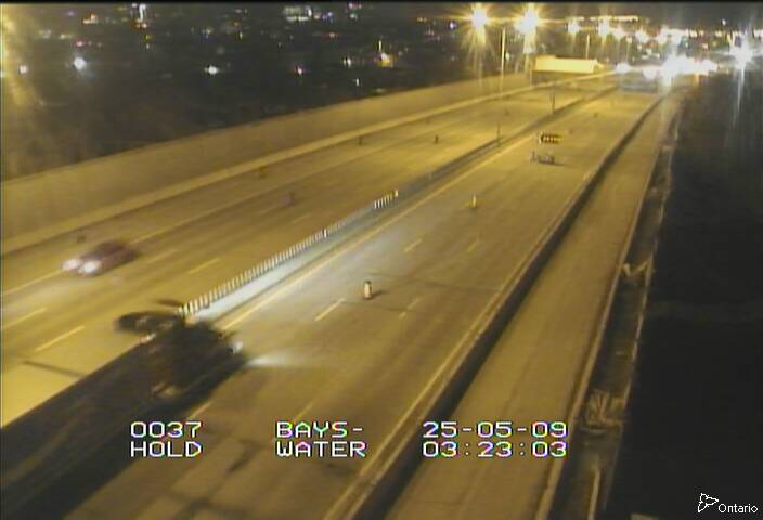 Traffic camera image at 2025-05-09 07:26:03