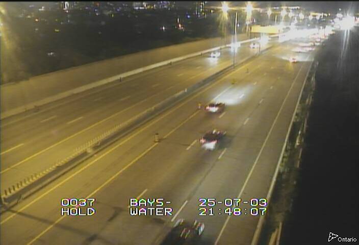 Traffic camera image at 2025-07-04 01:51:00
