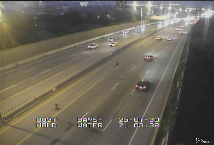 Traffic camera image at 2025-07-31 01:06:07