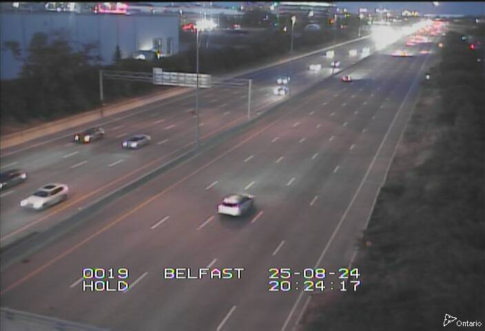 Traffic camera image at 2025-08-25 00:25:57