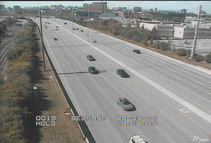 Traffic camera image at 2025-09-14 17:16:06