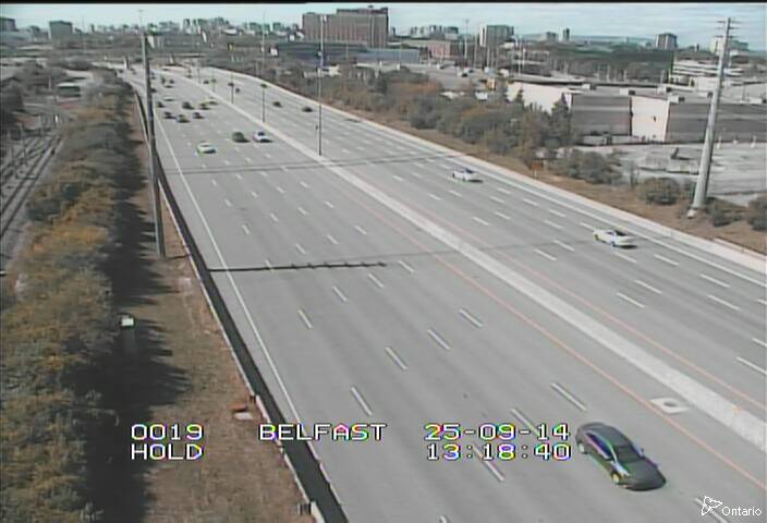 Traffic camera image at 2025-09-14 17:21:02