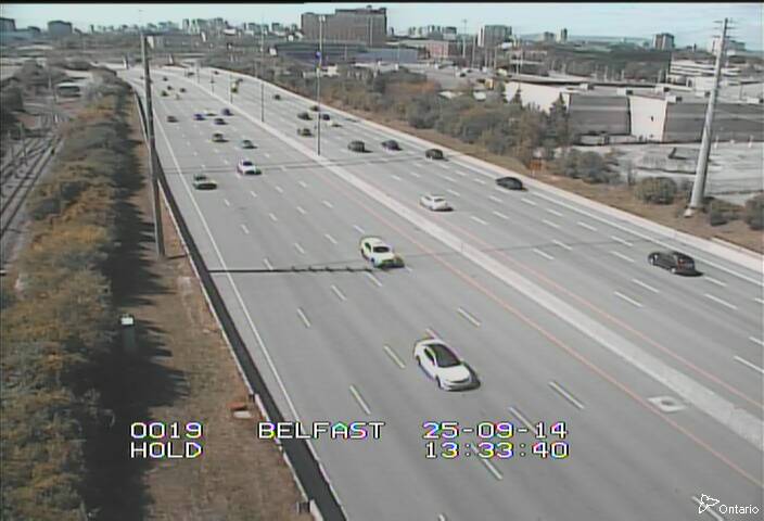 Traffic camera image at 2025-09-14 17:36:01