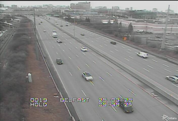 Traffic camera image at 2025-03-25 13:45:52