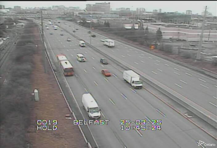 Traffic camera image at 2025-03-25 14:50:48