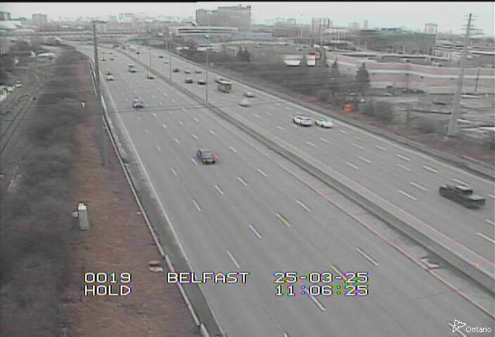 Traffic camera image at 2025-03-25 15:10:45