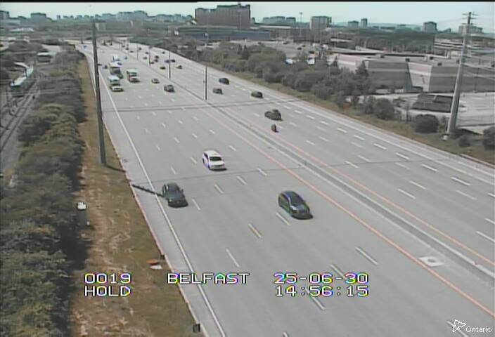 Traffic camera image at 2025-06-30 19:01:02