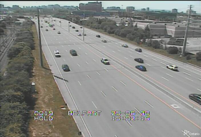 Traffic camera image at 2025-06-30 19:06:08