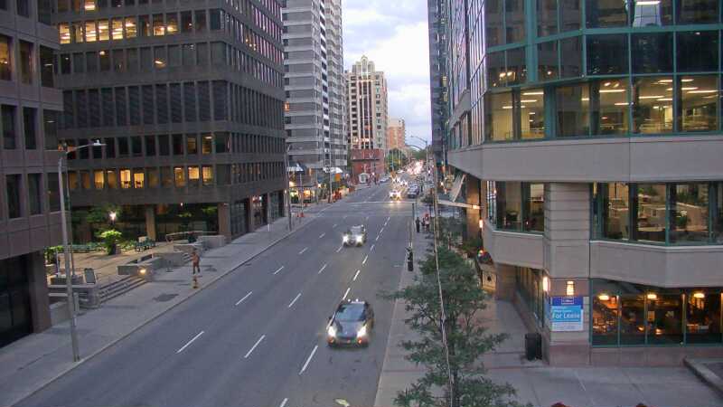 Traffic camera image at 2025-08-25 00:00:59