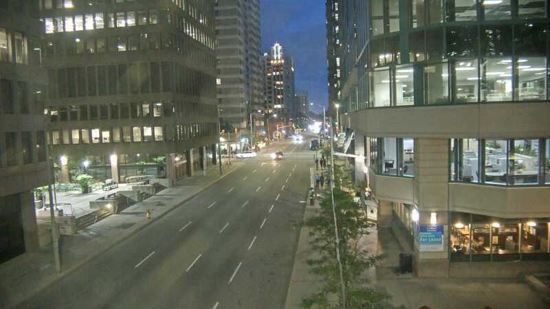 Traffic camera image at 2025-08-25 00:31:01