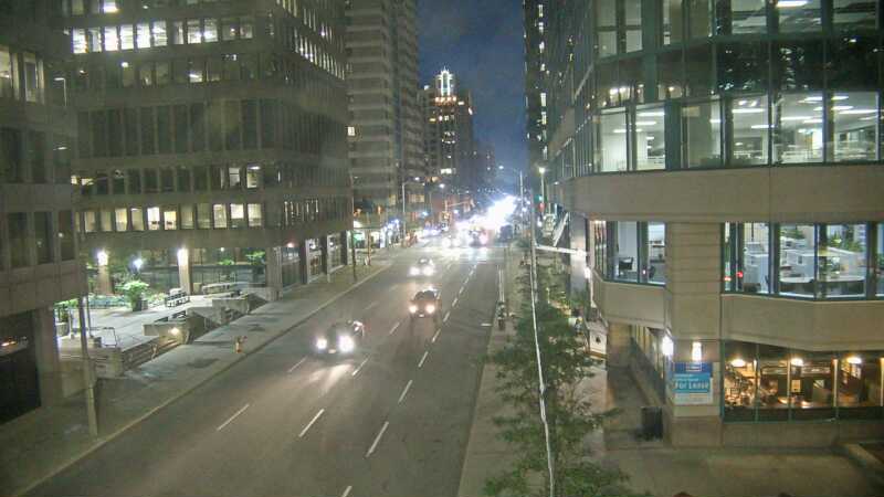 Traffic camera image at 2025-08-25 00:40:57