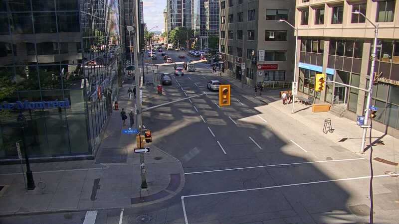 Traffic camera image at 2025-09-14 18:06:11