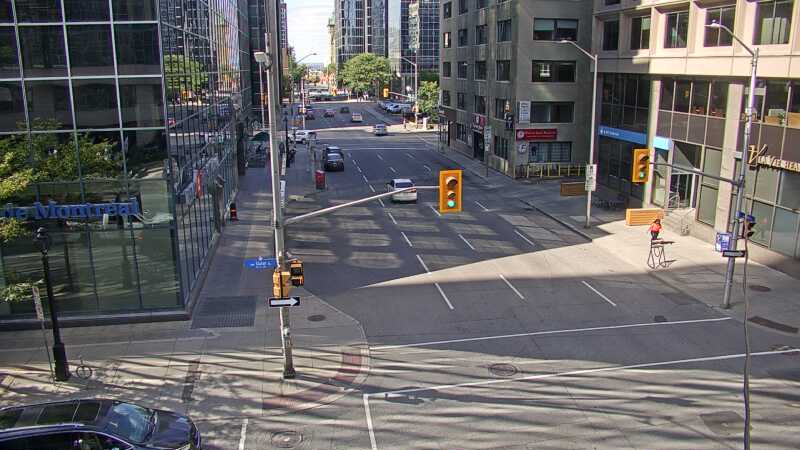Traffic camera image at 2025-09-14 18:41:10