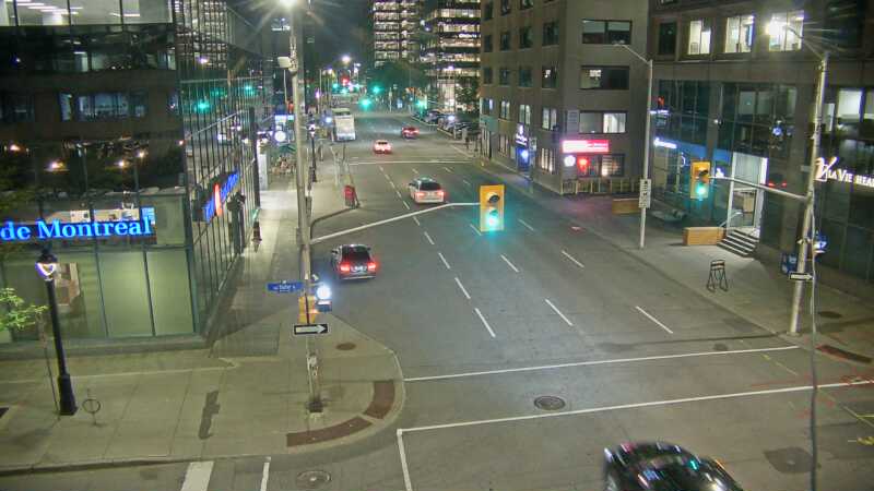 Traffic camera image at 2025-09-18 00:00:57