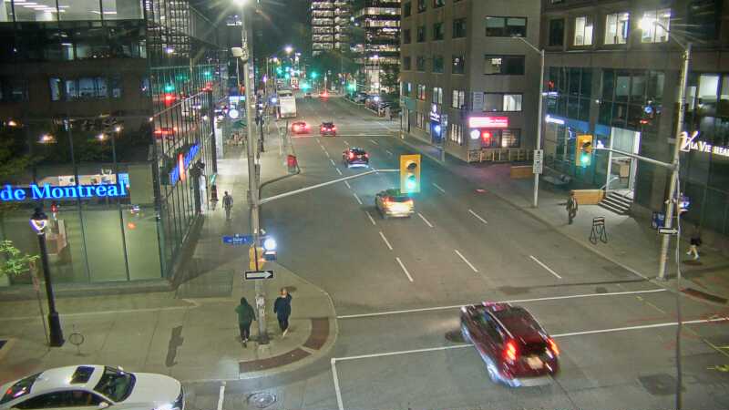 Traffic camera image at 2025-09-18 00:10:55