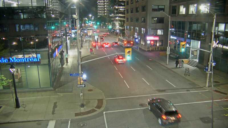 Traffic camera image at 2025-09-18 00:20:58